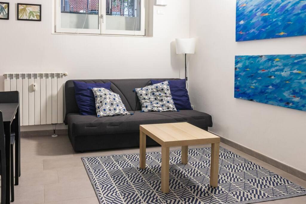 Staurenghi Blue Apartment Варезе Екстер'єр фото